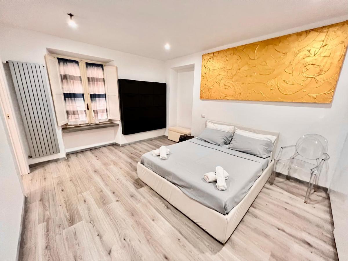 Abstract House Design Home In Center Of Turín Exteriér fotografie